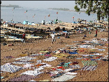 Al lado del río Niger en Mopti