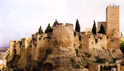 http://www.xtec.cat/%7Earibas4/llengua/dialectologia/imatges%20dialectes/castell%20de%20la%20Suda-Tortosa.jpg