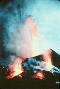 external image teneguia_piroclastos_300.gif