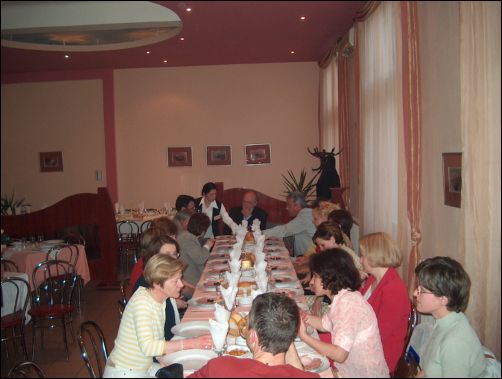 4-05-04 Sopar de comiat