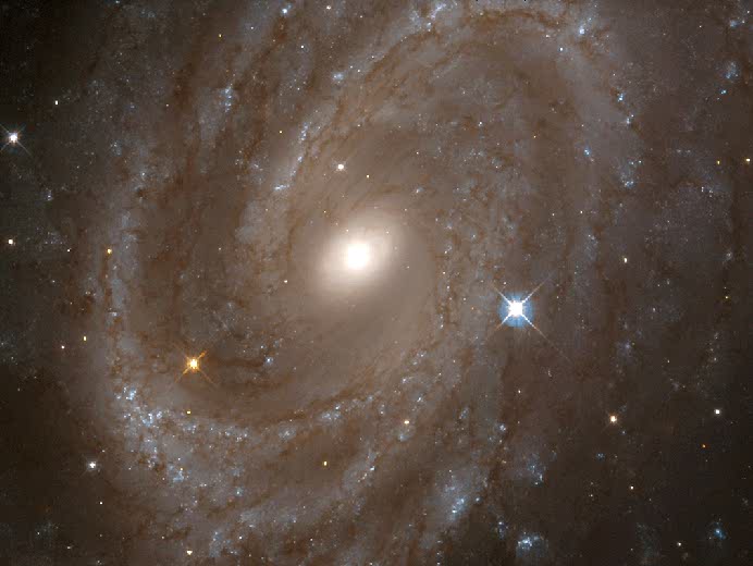 http://www.xtec.cat/~rmolins1/univers/fotos/univ00.jpg