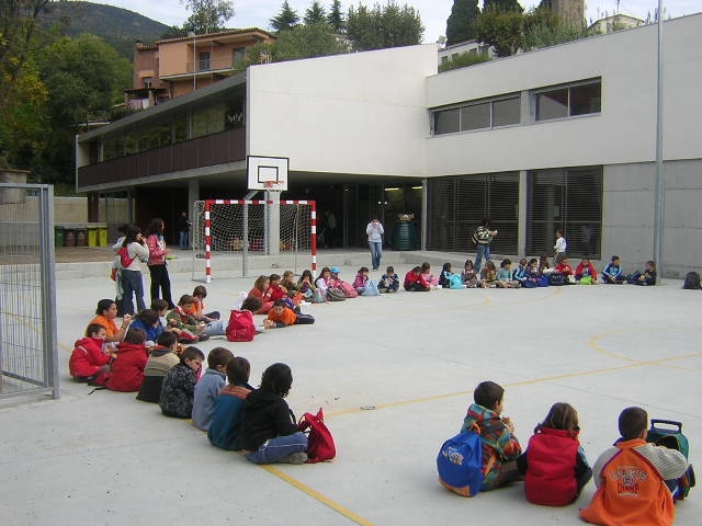 Escola de Campins