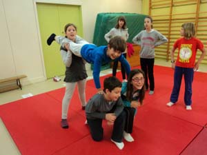 Acrosport i tambourelli Acrosport i tambourelli
