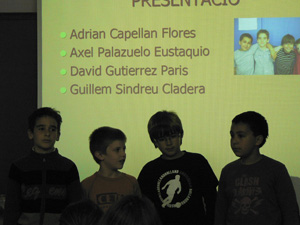Presentació del projecte a les famílies (3r B) Presentació del projecte a les famílies (3r B)