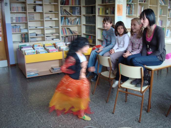 biblioteca 02.JPG