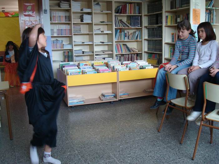 biblioteca 03.JPG