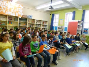 Visita de l'Eulàlia Canal a l'escola Visita de l'Eulàlia Canal a l'escola