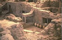 tn_07_akrotiri.jpg