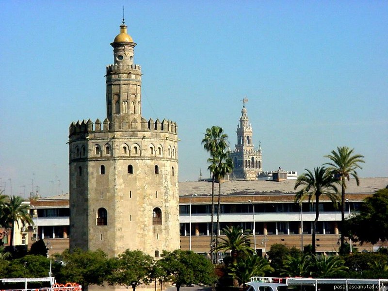 29_torre_del_oro.jpg