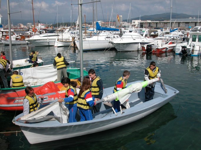 vela1.jpg (95703 bytes)