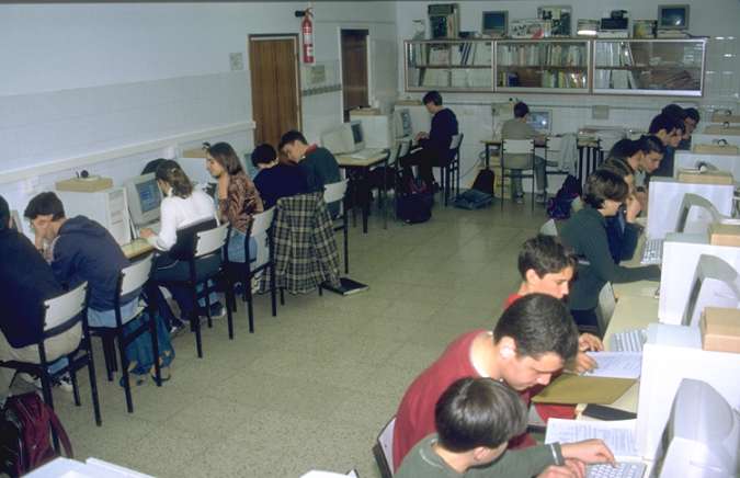 infor2gr.jpg (34579 bytes)