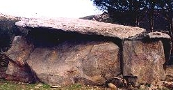 Dolmen. Vista lateral.