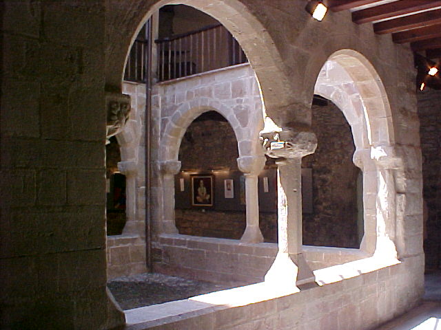 Palau de l'Abadia de Sant Joan de les Abadesses