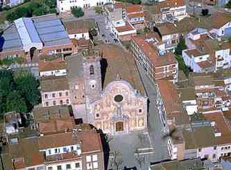 esglesia sant celoni3.jpg (11775 bytes)