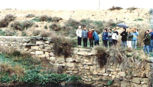 riuondara2.jpg (35755 bytes)