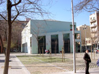 Plaça al costat del Carrer Fermí Borràs