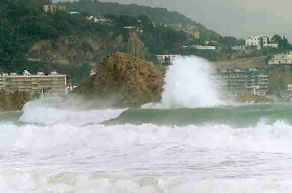 Sa Palomera durant el temporal de novembre de 2001