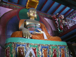 Buda en una Gompa en Manali