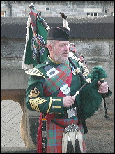 Gaitero en el Edimburgh Castle