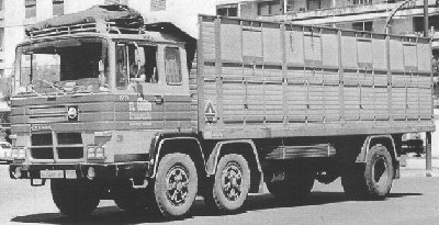 Pegaso 1083 de 3 ejes.