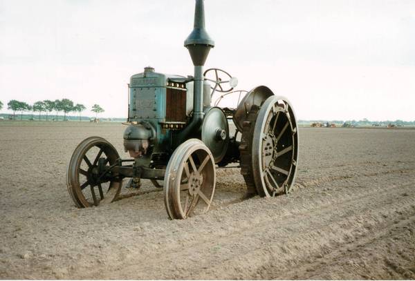 Tractor Lanz.