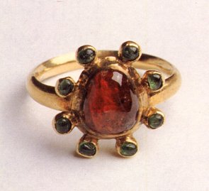 Burgos. Anell de Fernando de la Cerda (1225-1275) Museu de teles medievals. Monestir de Santa Maria la Real de Huelgas. Foto(Moreno).