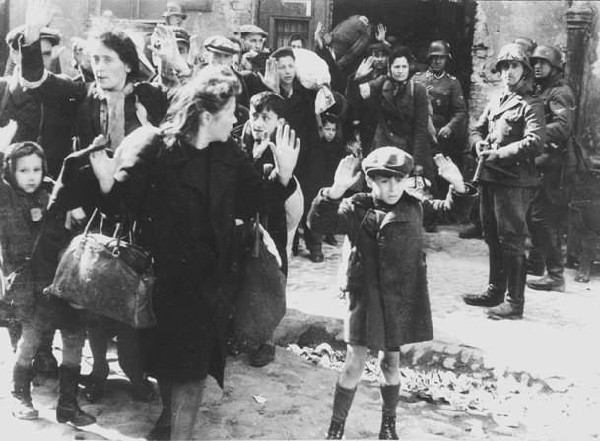 holocausto25.jpg