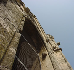 Detall cap de la torre. Seu Vella de Lleida.