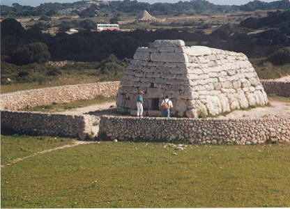 Naveta d'Es Tudons ~ Built By Giants Found In Menorca? Tudons06