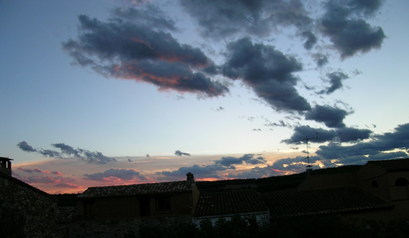 Una puesta de sol desde el taller de la fundacin