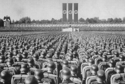 Resultat d'imatges de hacia el totalitarismo
