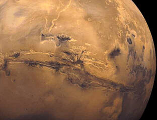 Surcos en Marte